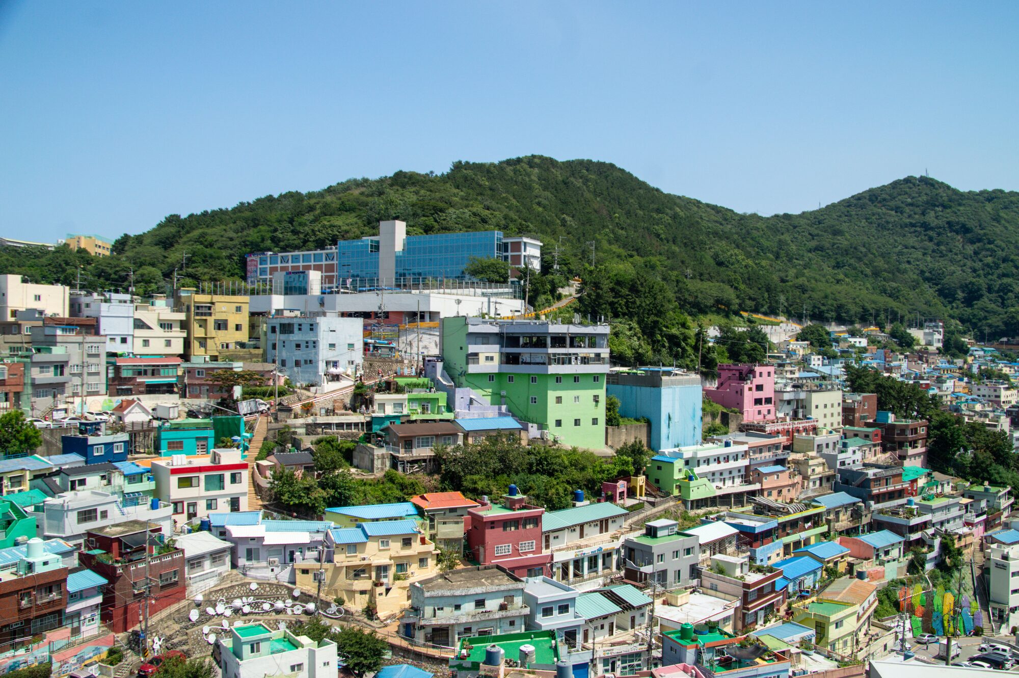 감천문화마을 알록달록 계단식 주택