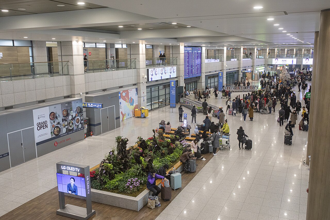 인천국제공항 제1여객터미널 내부