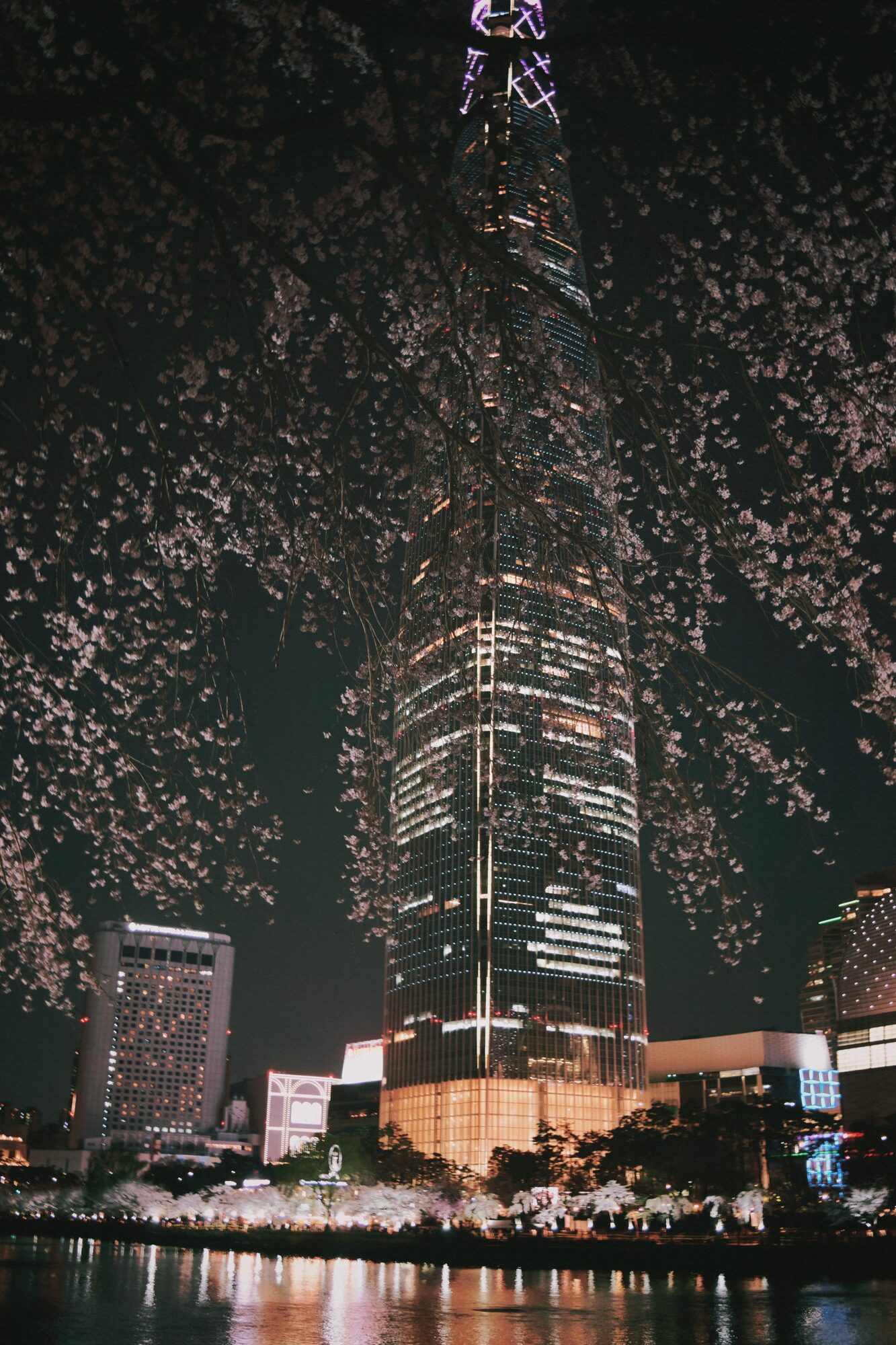 서울 도심과 한강의 야경